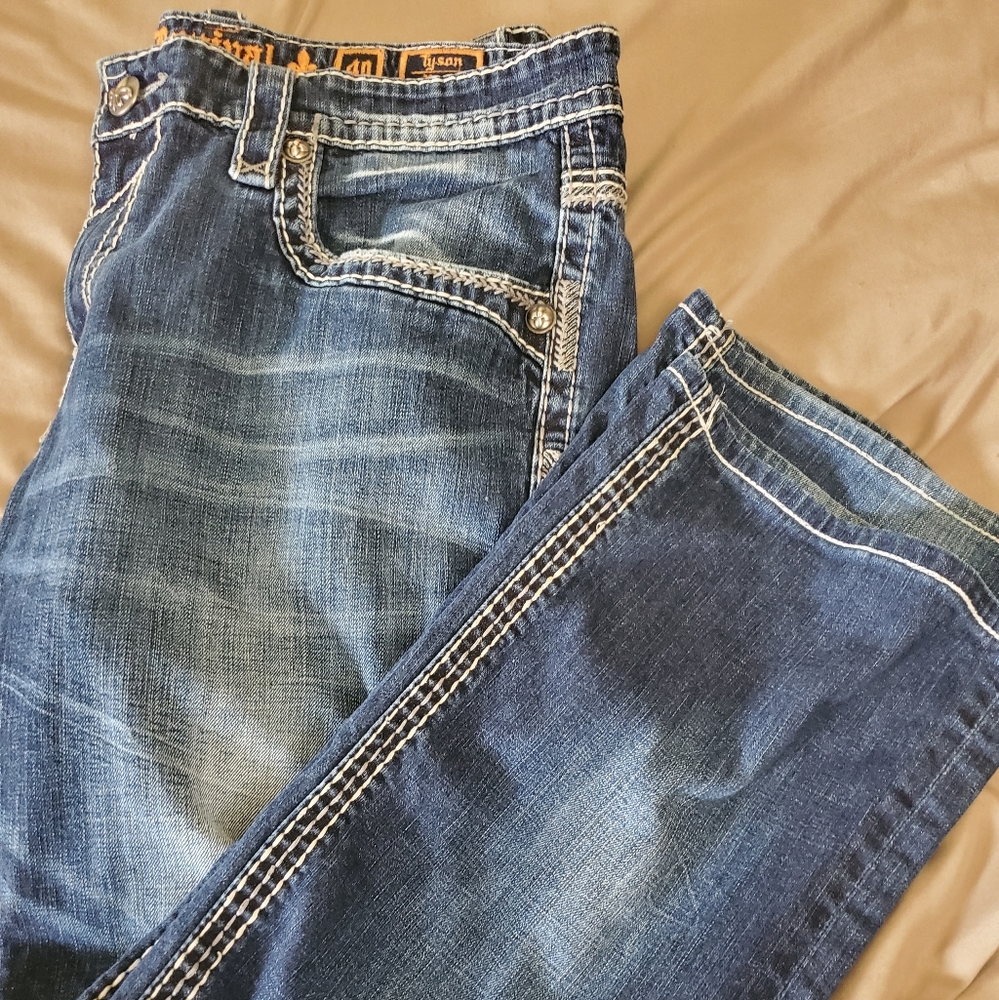 Used Rock Revival men's jeans